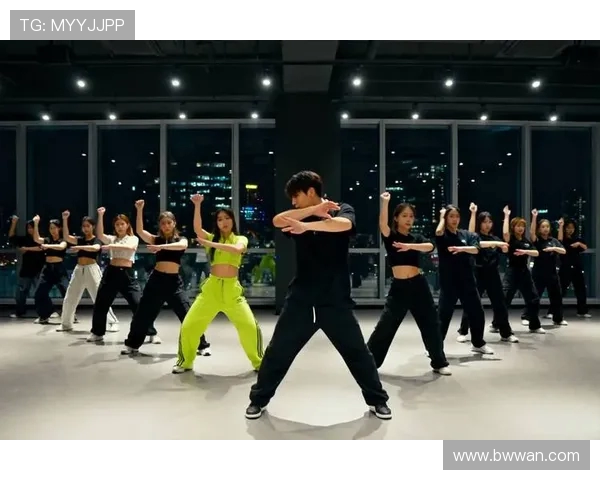 武汉街舞队灵活性变革引发热议街舞文化的新潮流与挑战