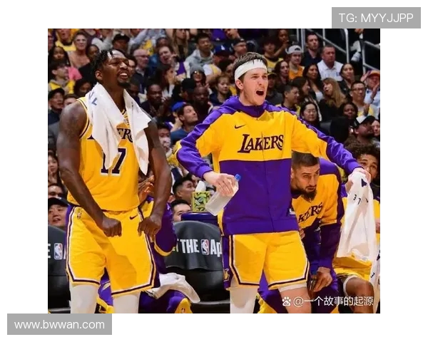 湖人队与掘金队激战正酣谁将赢得这场西部强强对话的胜利