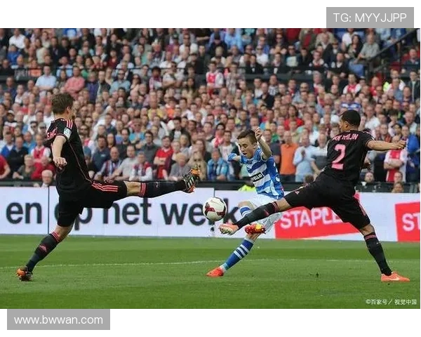 瓦尔韦与兹沃勒激战正酣谁能在这场较量中笑到最后